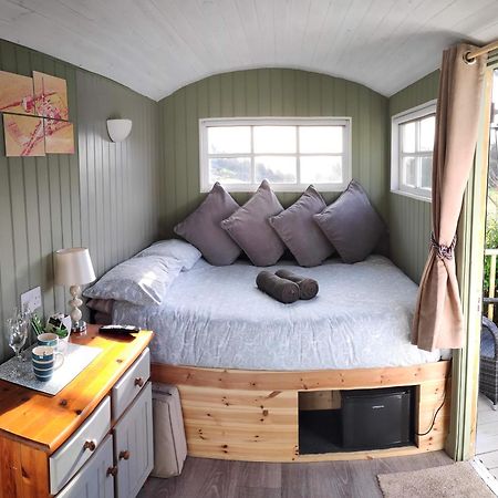 Shepherds Hut ウェーマス エクステリア 写真